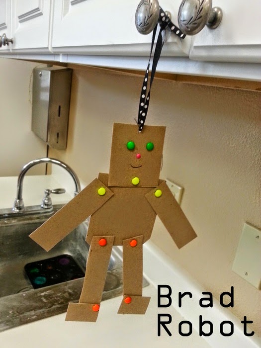 Choices for Children Brad Paperboard Robot